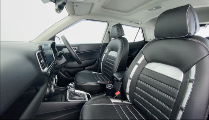 2019 Hyundai VENUE 1.0 TURBO GDI SX+ AT, Petrol, Automatic, 7,431 km, Right Side Front Door Cabin
