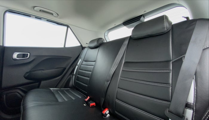 2019 Hyundai VENUE 1.0 TURBO GDI SX+ AT, Petrol, Automatic, 7,431 km, Right Side Rear Door Cabin