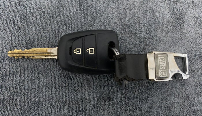 2019 Hyundai NEW SANTRO ASTA 1.1 MT, Petrol, Manual, 41,819 km, Key Close Up