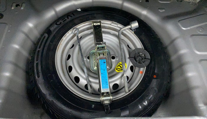 2019 Hyundai NEW SANTRO ASTA 1.1 MT, Petrol, Manual, 41,819 km, Spare Tyre