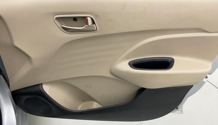2019 Hyundai NEW SANTRO ASTA 1.1 MT, Petrol, Manual, 41,819 km, Driver Side Door Panels Control