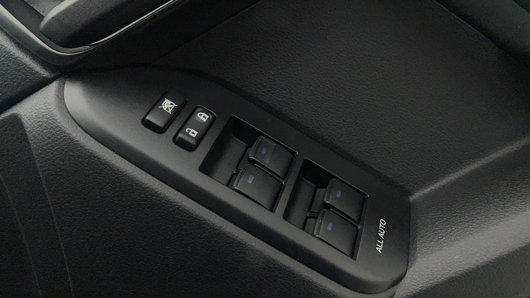 Drivers Side Door Panel Controls