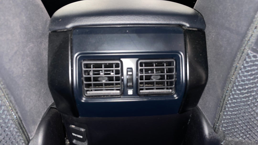 Rear A/C Vent