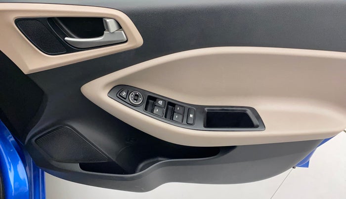 2018 Hyundai Elite i20 ASTA 1.2  CVT, Petrol, Automatic, 39,598 km, Driver Side Door Panels Control