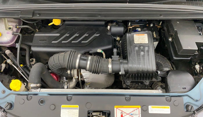 2018 Mahindra MARAZZO M6 8 STR, Diesel, Manual, 18,583 km, Open Bonet