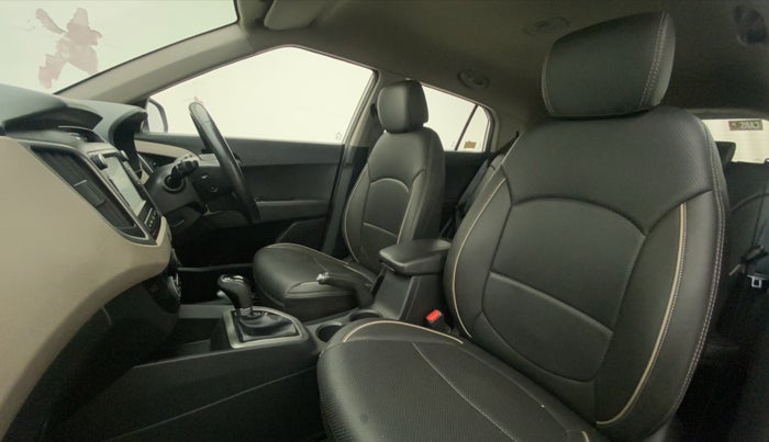 2017 Hyundai Creta SX PLUS AT 1.6 PETROL, Petrol, Automatic, 57,677 km, Right Side Front Door Cabin