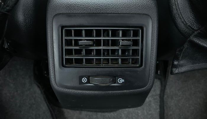 2014 Hyundai Grand i10 SPORTZ 1.2 KAPPA VTVT, Petrol, Manual, 78,739 km, Rear AC Vents