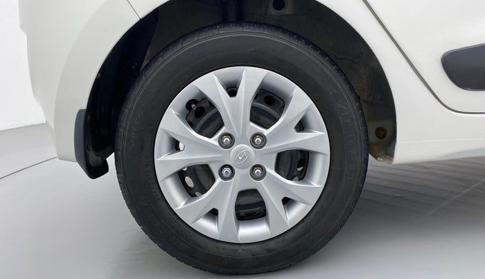 2014 Hyundai Grand i10 SPORTZ 1.2 KAPPA VTVT, Petrol, Manual, 78,739 km, Right Rear Wheel