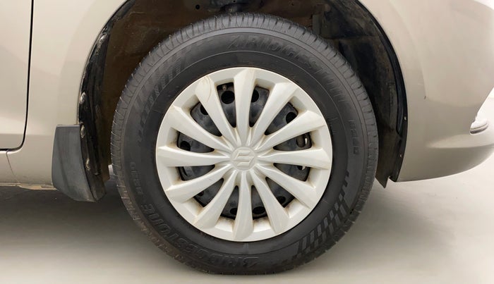 2016 Maruti Swift Dzire VDI ABS, Diesel, Manual, 52,118 km, Right Front Wheel
