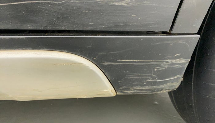 2018 Maruti S Cross ZETA 1.3, Diesel, Manual, 71,298 km, Left running board - Minor scratches