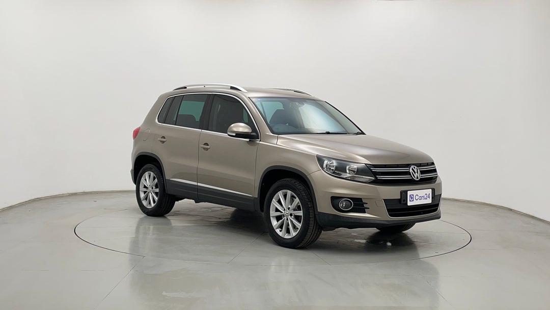 Right Front Diagonal (45- Degree) View