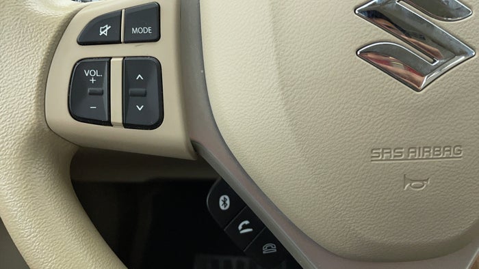 Suzuki Ertiga-Drivers Control