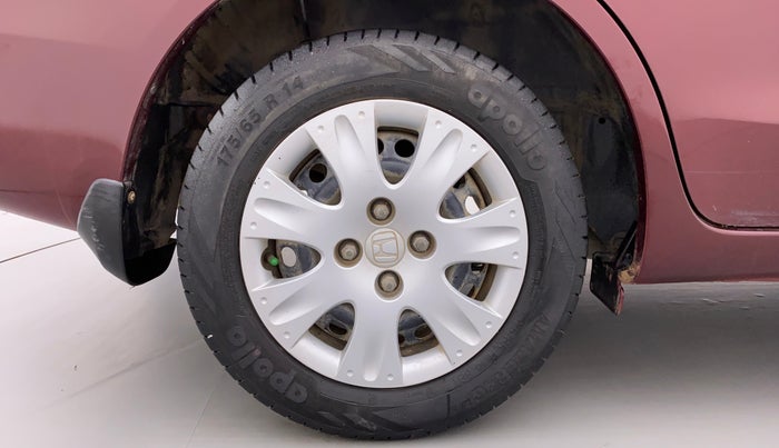 2015 Honda Amaze 1.2 SMT I VTEC, Petrol, Manual, 81,637 km, Right Rear Wheel