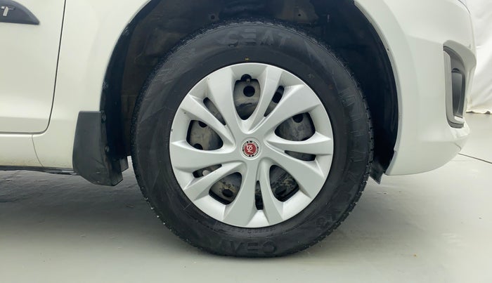 2015 Maruti Swift VDI, Diesel, Manual, 86,938 km, Right Front Tyre