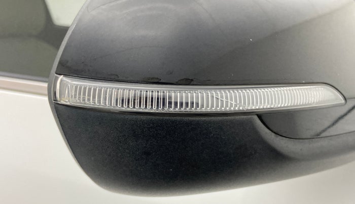 2019 KIA SELTOS HTX 1.5 PETROL, Petrol, Manual, 95,444 km, Right rear-view mirror - Indicator light has minor damage