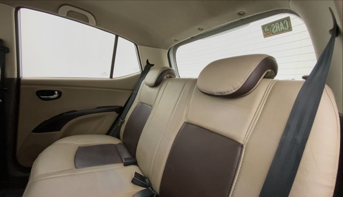 2011 Hyundai i10 SPORTZ 1.2, Petrol, Manual, 90,010 km, Right Side Rear Door Cabin