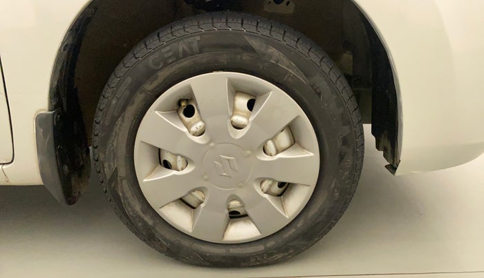 2014 Maruti Wagon R 1.0 LXI CNG, CNG, Manual, 57,781 km, Right Front Wheel