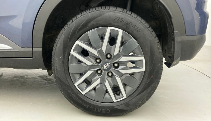 2022 Hyundai VENUE 1.5 SX CRDI MT, Diesel, Manual, 13,291 km, Left Rear Wheel