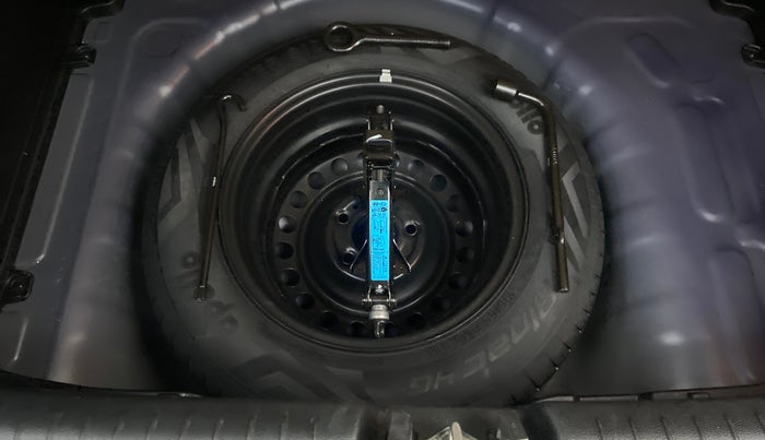 2022 Hyundai VENUE 1.5 SX CRDI MT, Diesel, Manual, 13,291 km, Spare Tyre