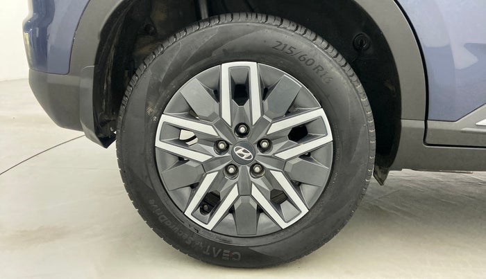 2022 Hyundai VENUE 1.5 SX CRDI MT, Diesel, Manual, 13,291 km, Right Rear Wheel