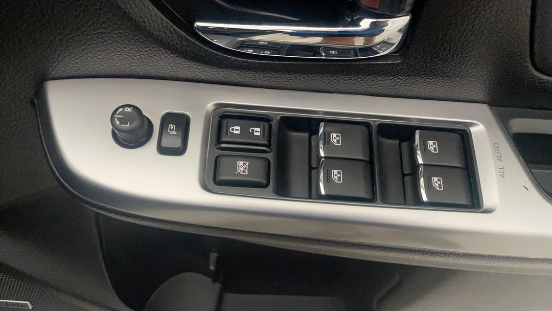 Drivers Side Door Panel Controls