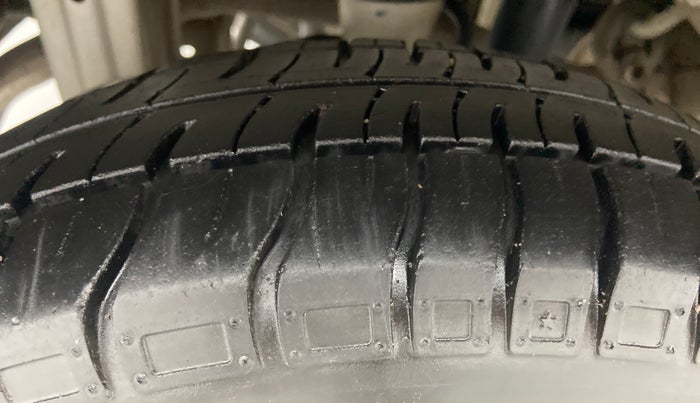 2018 Maruti Alto 800 VXI, Petrol, Manual, 20,954 km, Right Rear Tyre Tread