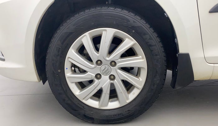 2016 Maruti Swift Dzire ZDI AMT, Diesel, Automatic, 29,238 km, Left Front Wheel