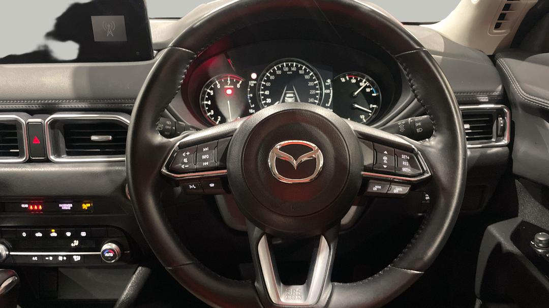 2024 Mazda CX-5 G25 Maxx Sport (FWD), Automatic, 42440 km, Steering Wheel Close-up