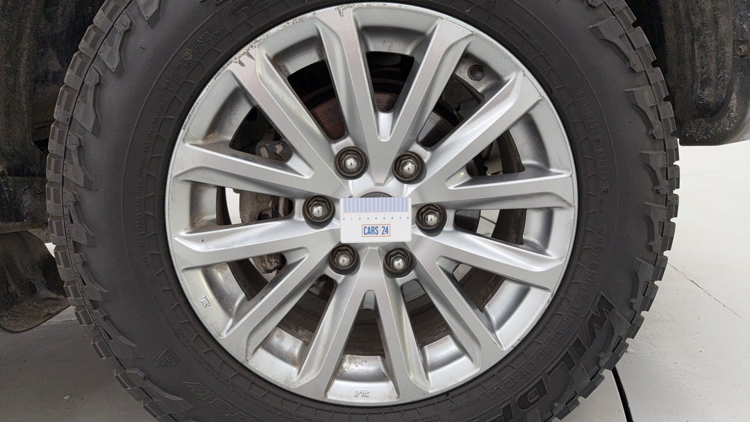 Wheels Rim Front LHS Gutter Rash