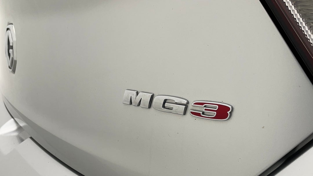 Badge (Boot Right Side)