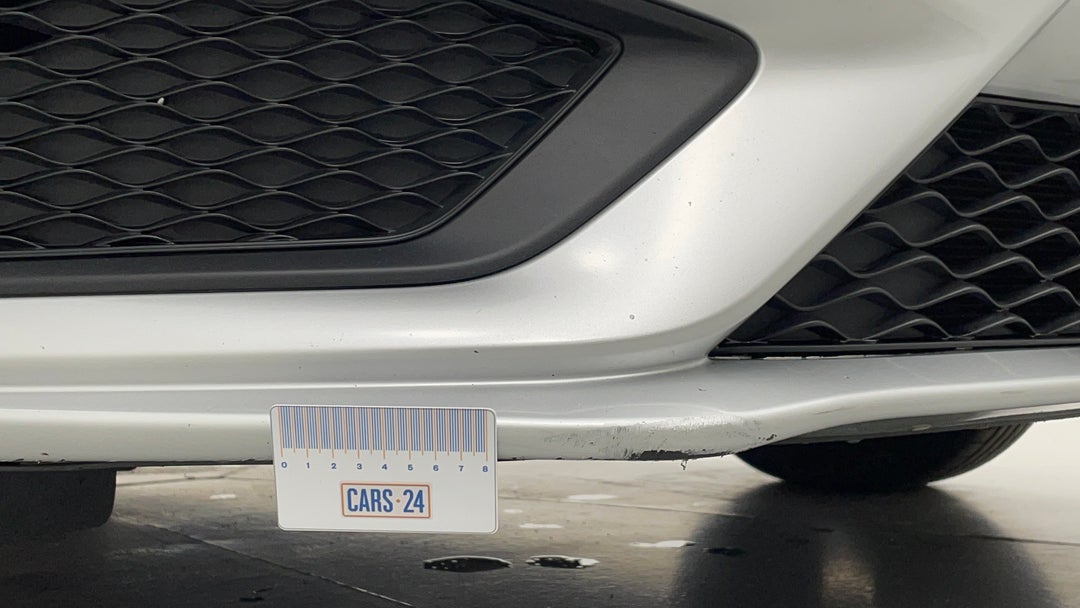 Bumper Front Scratch