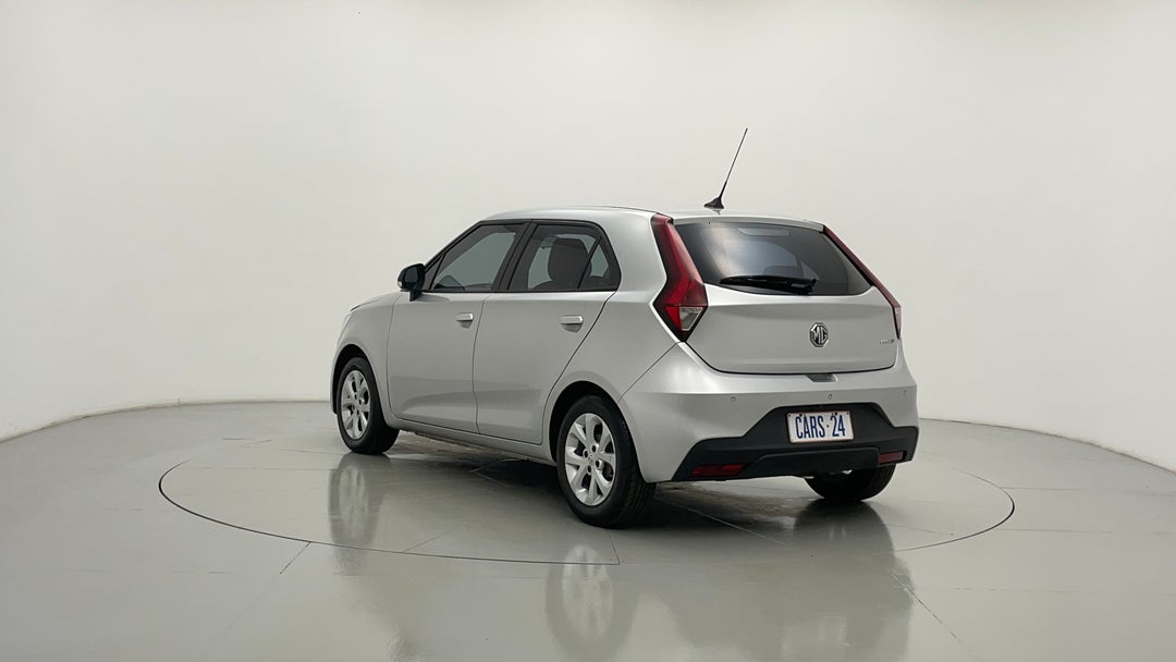 Left Back Diagonal (45- Degree) View