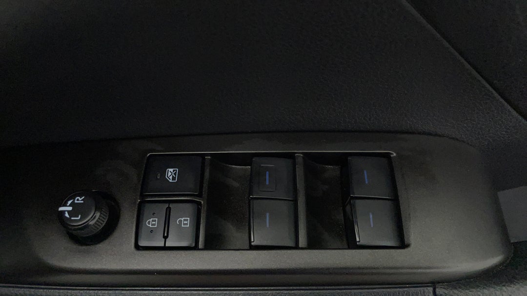 Drivers Side Door Panel Controls