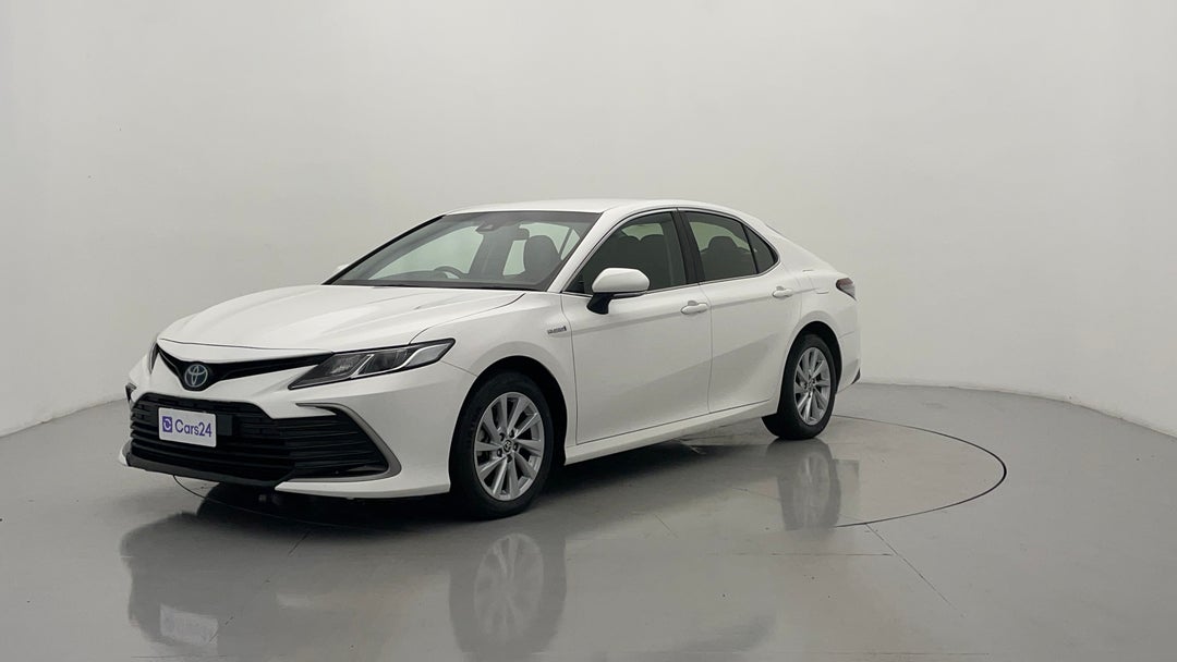 Left Front Diagonal (45- Degree) View