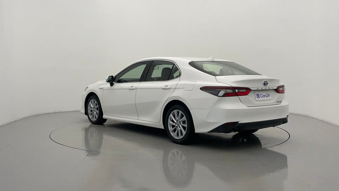 Left Back Diagonal (45- Degree) View