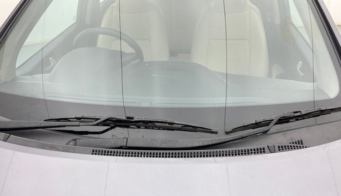 2017 Hyundai Grand i10 SPORTZ 1.2 KAPPA VTVT, Petrol, Manual, 53,848 km, Front windshield - Rubber blade broken or missing