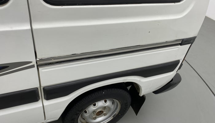 2018 Maruti OMNI E 8 STR, Petrol, Manual, 46,351 km, Left quarter panel - Slightly dented