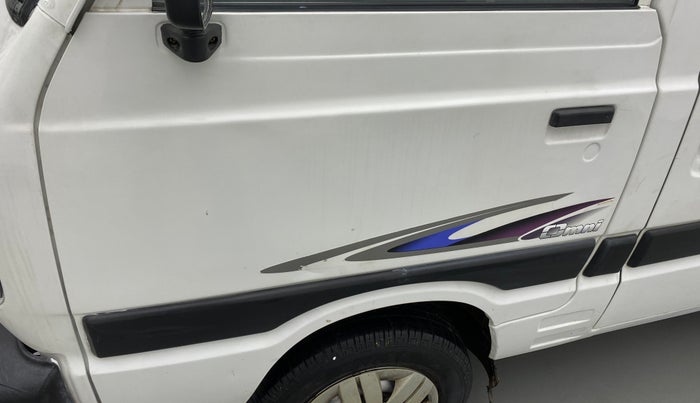 2018 Maruti OMNI E 8 STR, Petrol, Manual, 46,351 km, Front passenger door - Slightly dented