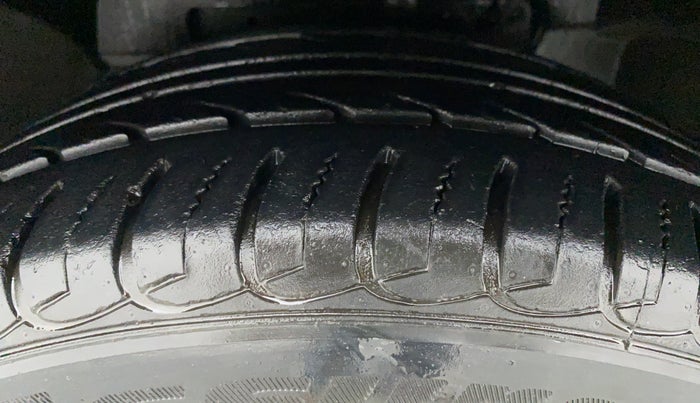 2019 Ford Ecosport 1.5TITANIUM TDCI, Diesel, Manual, 24,470 km, Left Front Tyre Tread