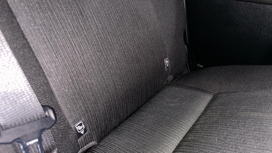 2023 Toyota Hilux Sr (4x4), Automatic, 42052 km, Child Seat Anchor Points