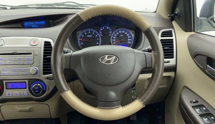 2011 Hyundai i20 MAGNA O 1.2, Petrol, Manual, 65,546 km, Steering Wheel Close Up