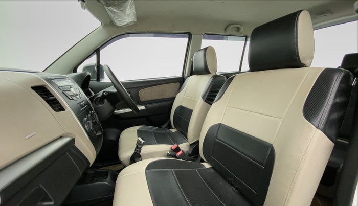 2016 Maruti Wagon R 1.0 VXI, Petrol, Manual, 50,673 km, Right Side Front Door Cabin