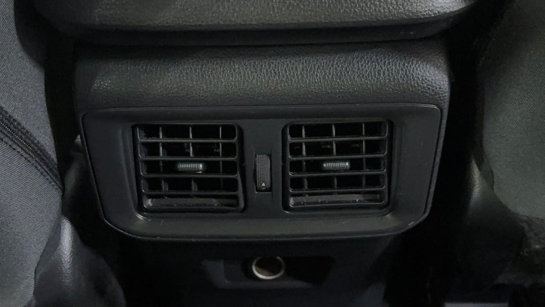 Rear A/C Vent