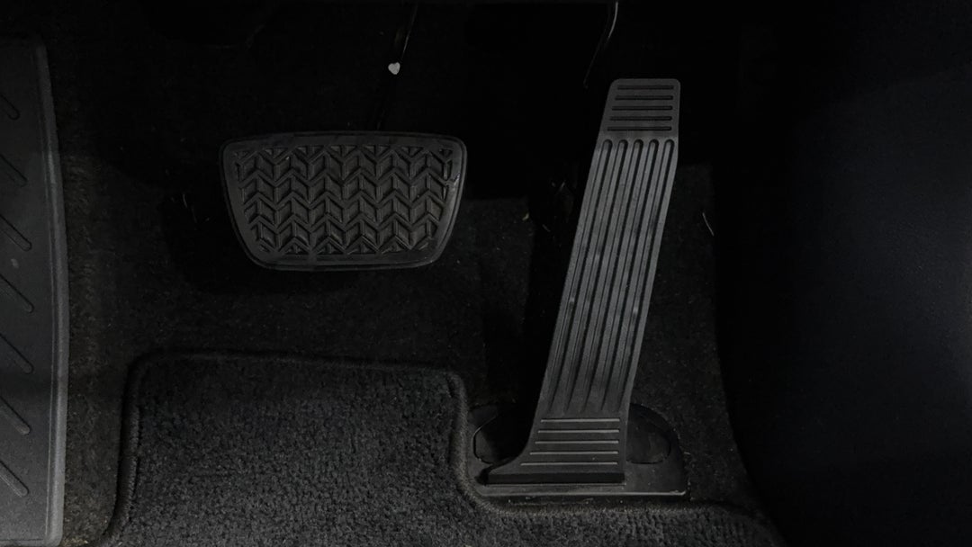 Pedals and Footmat