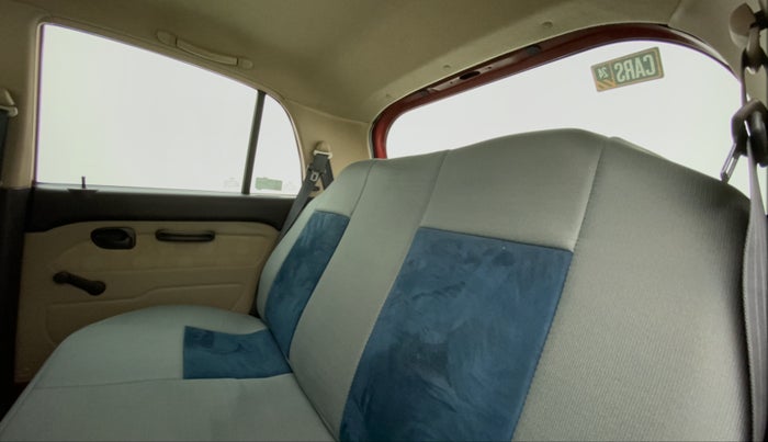 2012 Hyundai Santro Xing GLS, Petrol, Manual, 48,636 km, Right Side Rear Door Cabin