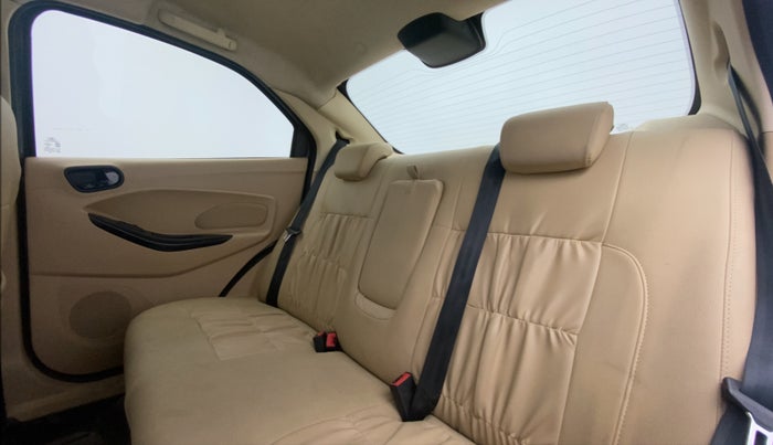 2018 Ford Figo Aspire 1.2 TITANIUM PETROL, Petrol, Manual, 20,556 km, Right Side Rear Door Cabin