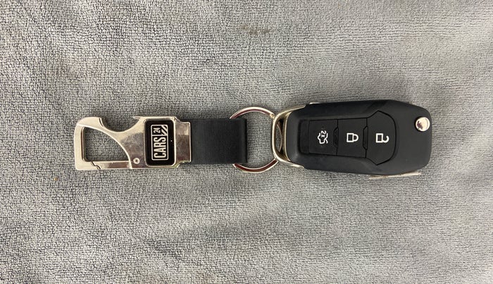 2018 Ford Figo Aspire 1.2 TITANIUM PETROL, Petrol, Manual, 20,556 km, Key Close Up