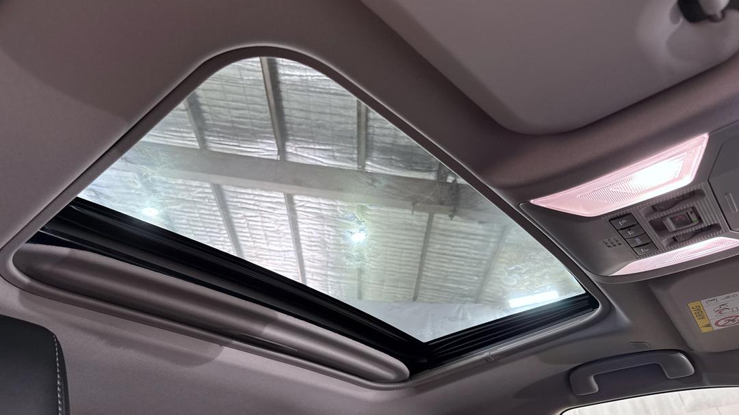 2023 Toyota RAV4 Cruiser (2WD) Hybrid, Automatic, 27469 km, Interior Sunroof/Moonroof