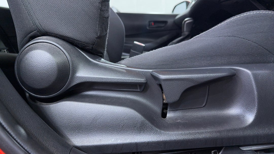 2019 Toyota Corolla Ascent Sport Hybrid, Automatic, 90686 km, Drivers Side Adjustment Panel