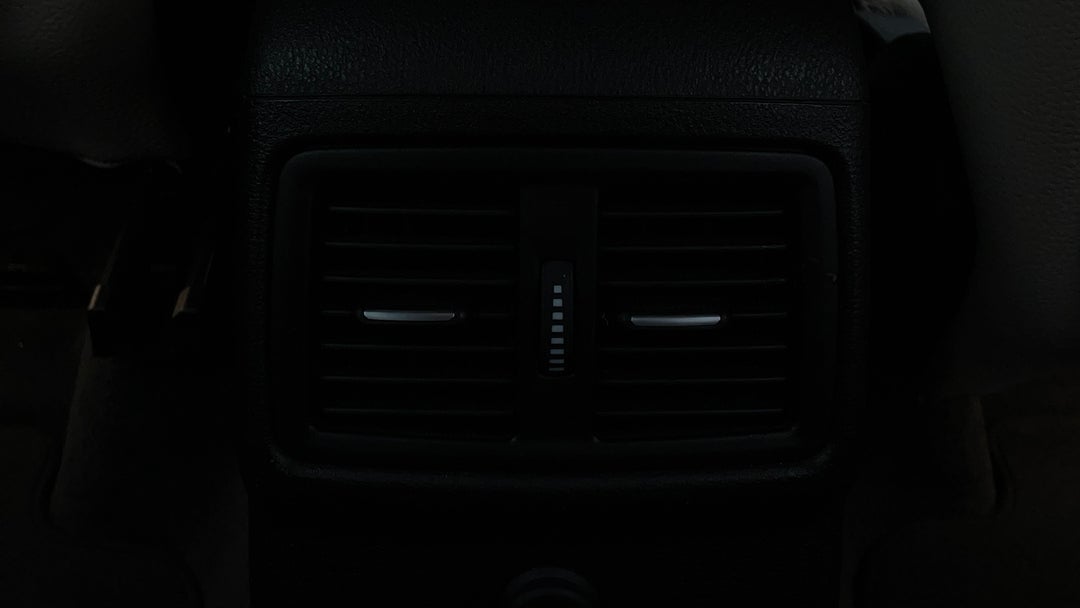Rear A/C Vent